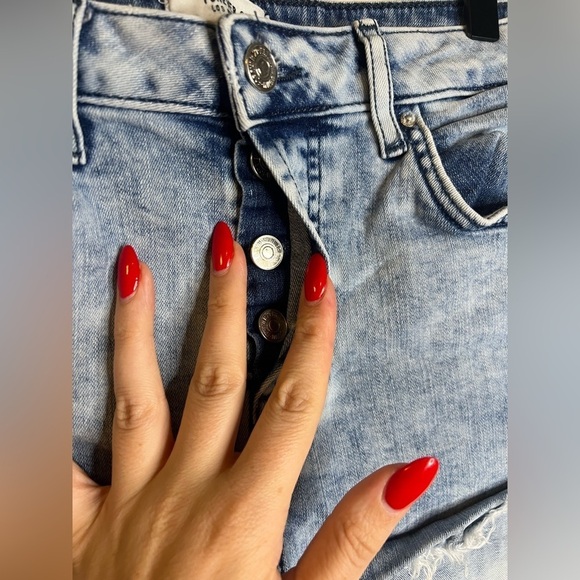 Forever 21 Blue Jean Shorts High-Waisted Frayed - Picture 3 of 4